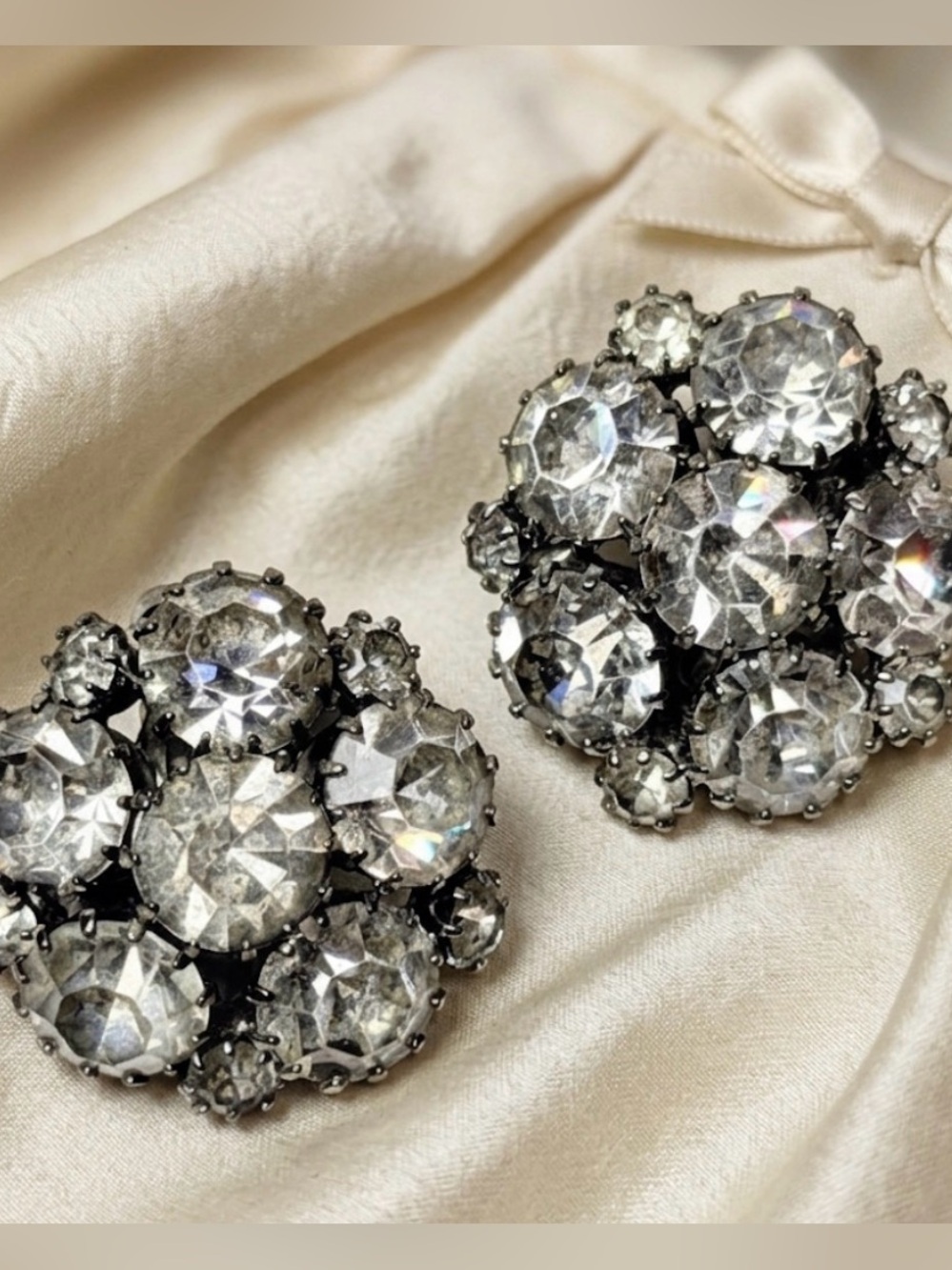 Vintage Weiss Rhinestone Cluster Clip Earrings Cocktail CLOSET CLANOUT TIL 5/11